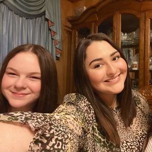 Meet your Posher, Bella!